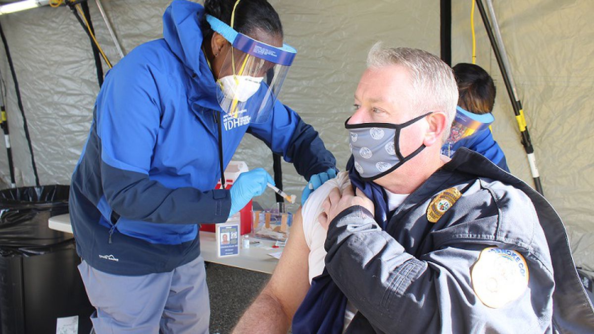 Covid-19 vaccine given to EMS workers