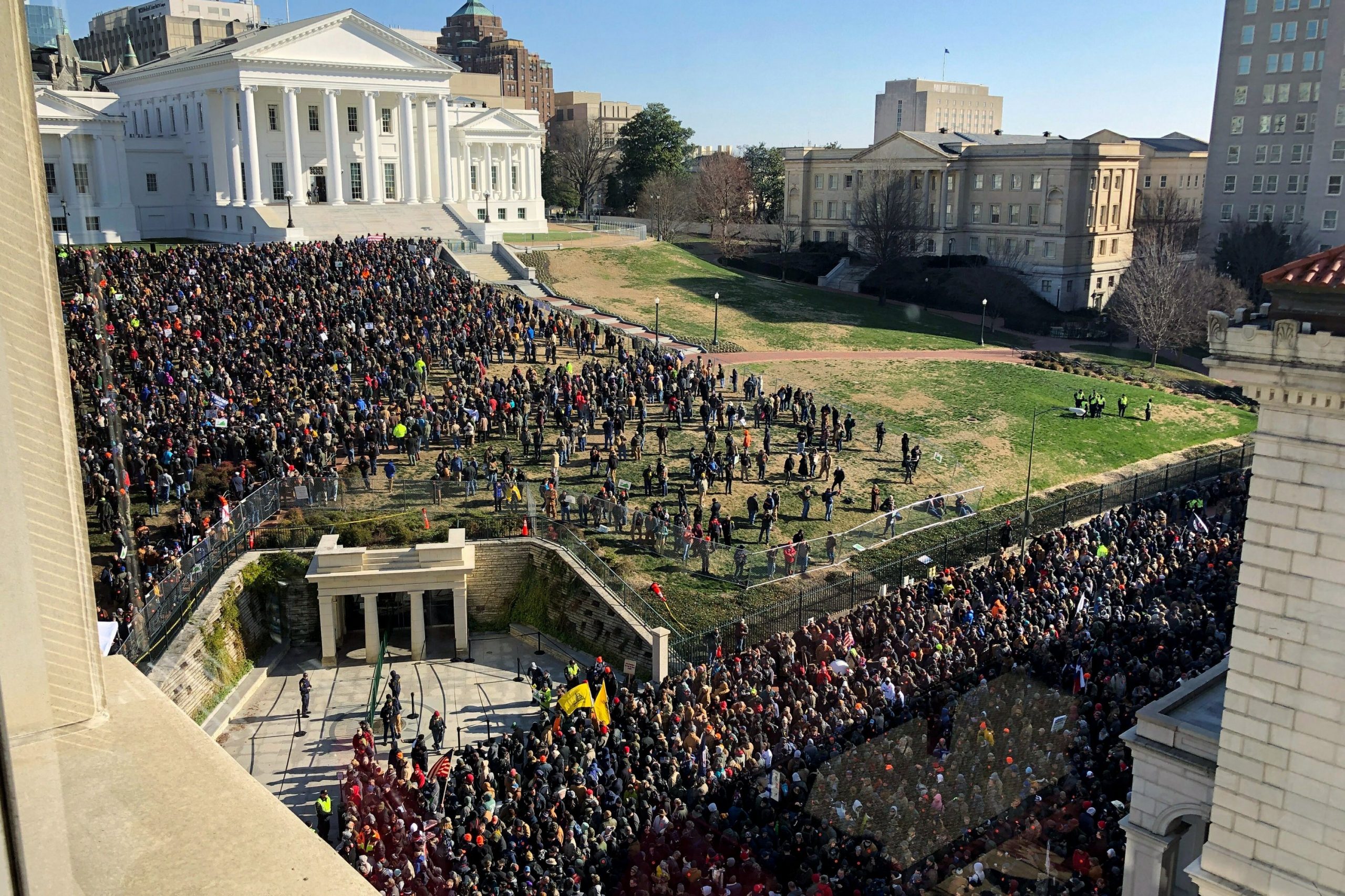 22,000 Virginians March On Richmond