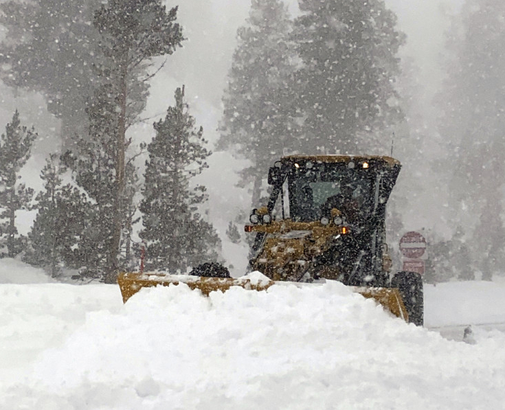 California man survives 7 days stuck on snowy mountain road