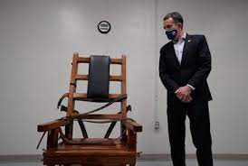 Northam Signs Law Repealing Death Penalty in Virginia