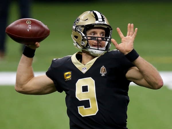 Record-setting Saints QB Drew Brees announces retirement at 42