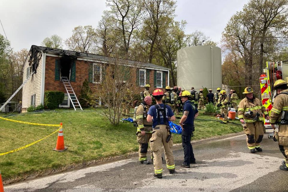 Three adults, dog displaced after Roanoke County fire Tuesday