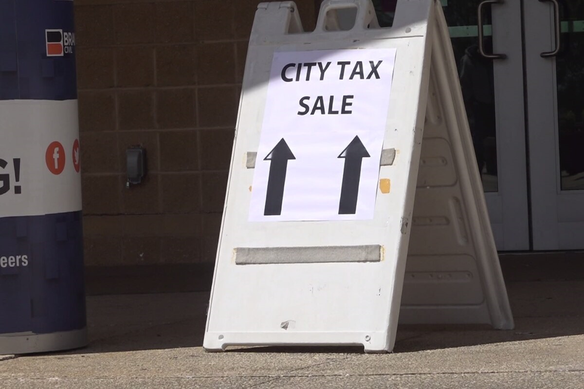 City of Roanoke auctions properties in bi-annual tax sale