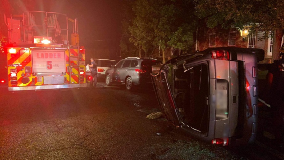 Four people trapped in a vehicle after crash in Roanoke