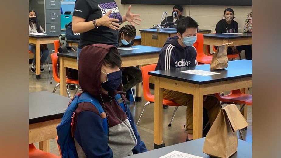 Face masks mandatory in Roanoke City Schools during first nine school weeks following CDC guidance