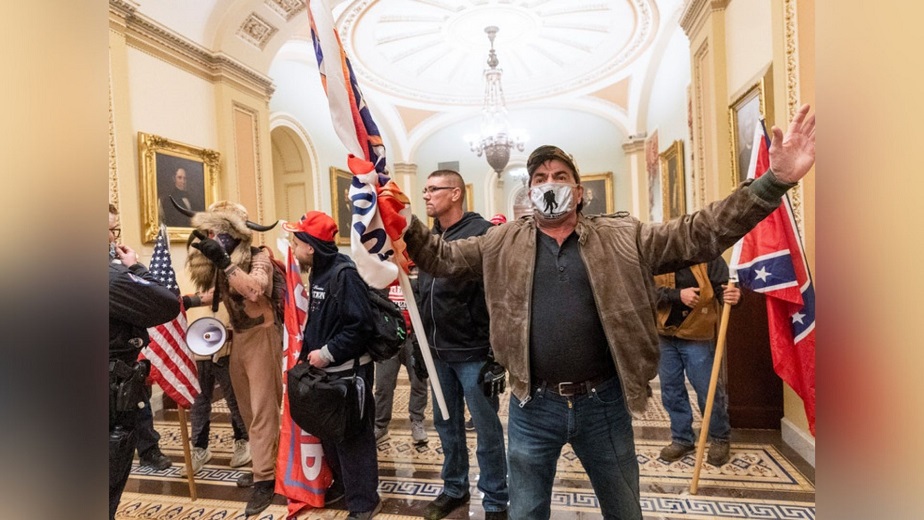 Virginia man accused of involvement in Capitol riots pleads guilty