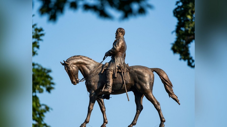 Lee statue to be removed after court denies review and petition of its prior decision