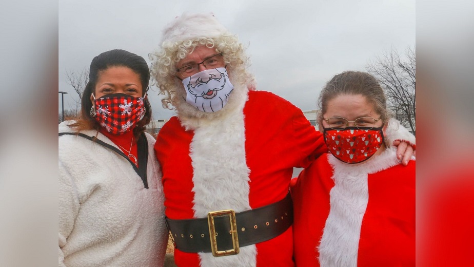 Breakfast with Santa raises more than ,000 for Help the Homeless Fund