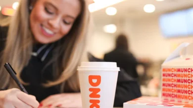 Dunkin’ Donuts provides free drinks for teachers