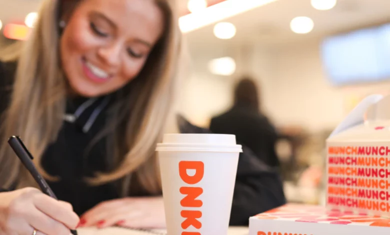 Dunkin’ Donuts provides free drinks for teachers