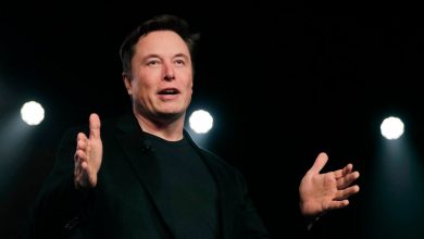 Elon Musk sells more Tesla shares worth .9bn over Twitter deal