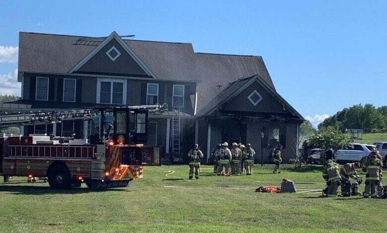 House fire in Loudoun Co. displaces 4