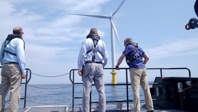 NC governor tours offshore wind project off Virginia coast