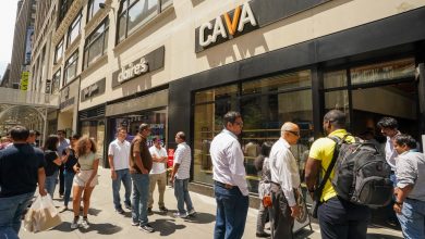 NYC workers wait 90 minutes in line for Cava’s trendy lunch