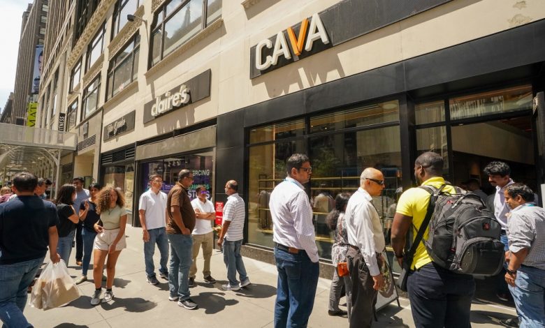 NYC workers wait 90 minutes in line for Cava’s trendy lunch