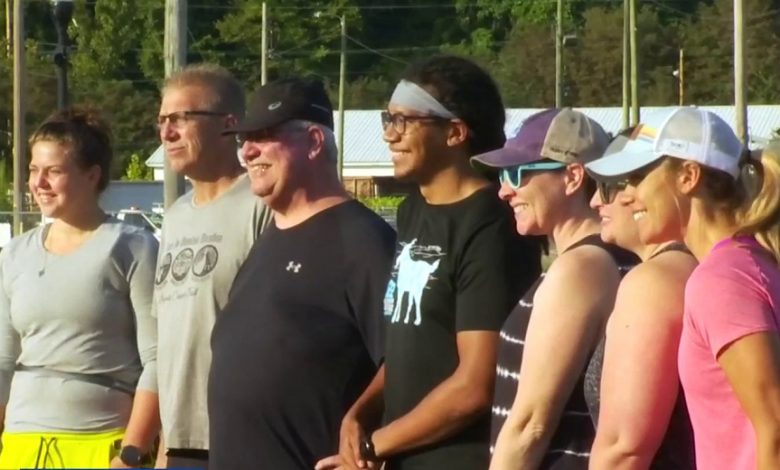 Roanoke runners honor Tennessee jogger