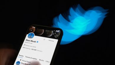 Twitter froze employee stock accounts ahead of a potential deal